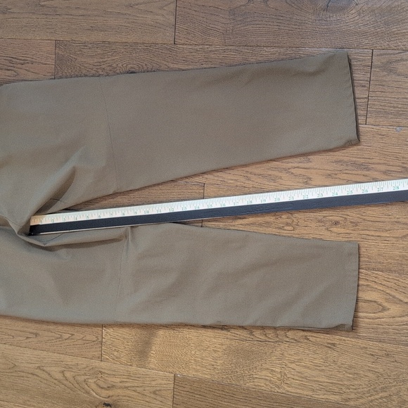 Lululemon ABC Pants Mens Tan Size 30 - Picture 3 of 10